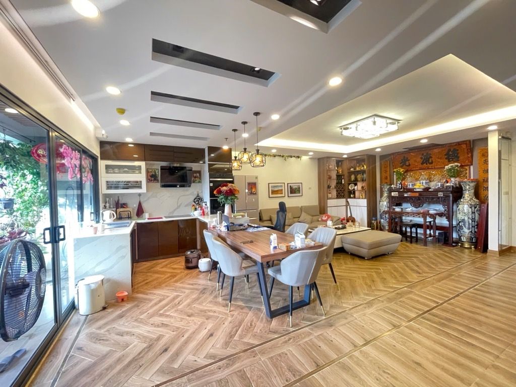 Bán nhà Minh Khai - diện tích 104.6m2 1 tầng - Căn góc cực kỳ thoáng sáng - giá 12,6 tỷ