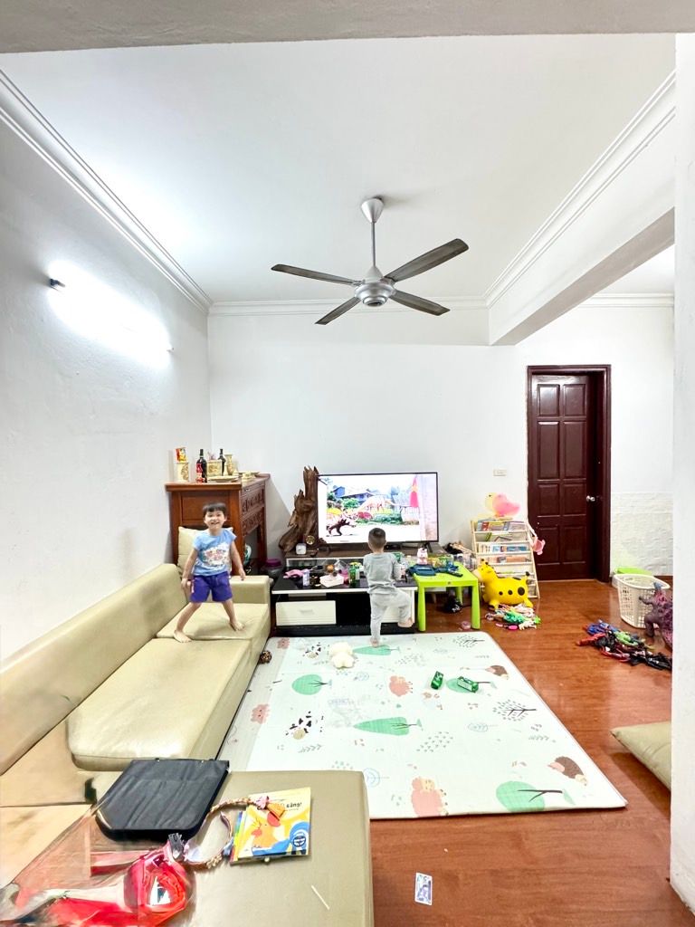 Bán nhà Bắc Linh Đàm - diện tích 72m2 1 tầng - ô tô đỗ cửa - giá 5,4 tỷ