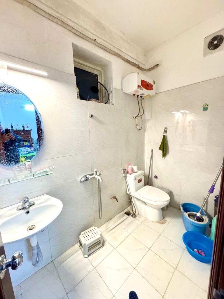 Bán nhà Bắc Linh Đàm - diện tích 72m2 1 tầng - ô tô đỗ cửa - giá 5,4 tỷ