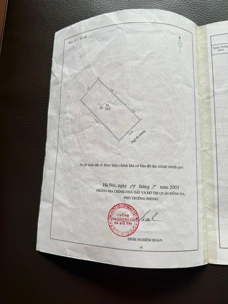 Bán nhà Thái Thịnh - diện tích 39.5m2 3 tầng - Mặt ngõ thông, vị trí siêu đẹp - giá 10 tỷ