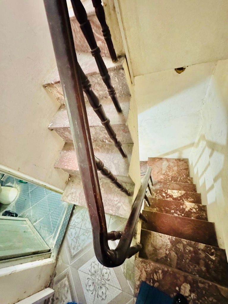 Bán nhà Thái Thịnh - diện tích 39.5m2 3 tầng - Mặt ngõ thông, vị trí siêu đẹp - giá 10 tỷ