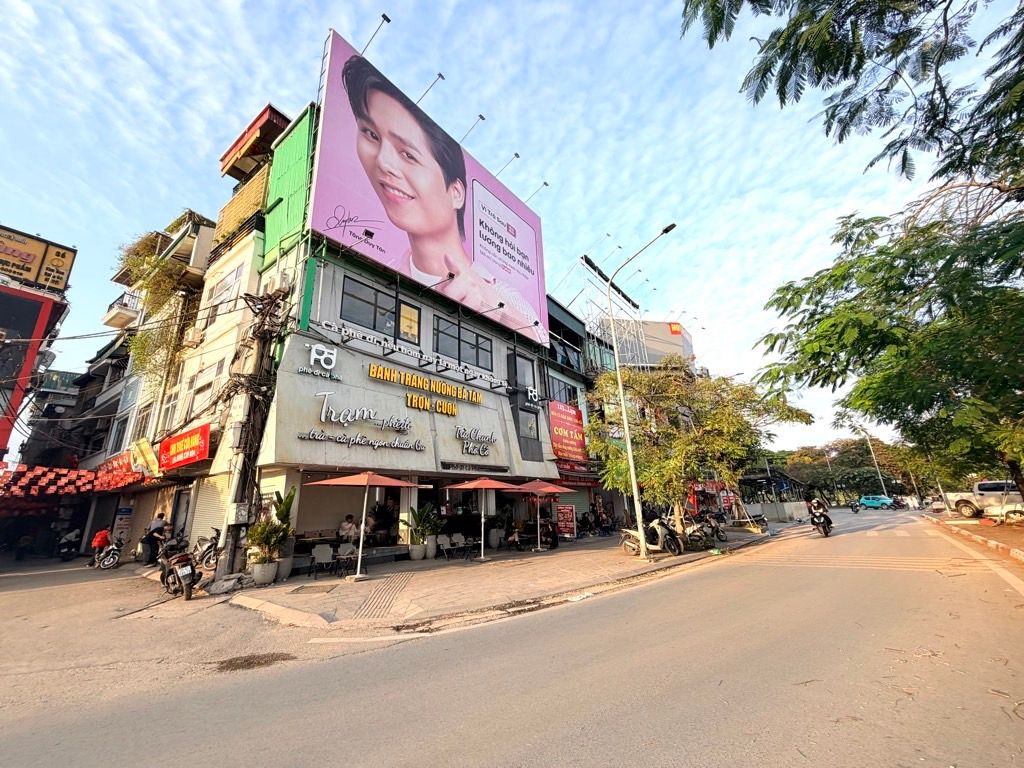 Bán nhà Lê Duẩn - diện tích 31m2 4 tầng - Mặt phố lô góc - giá 21 tỷ