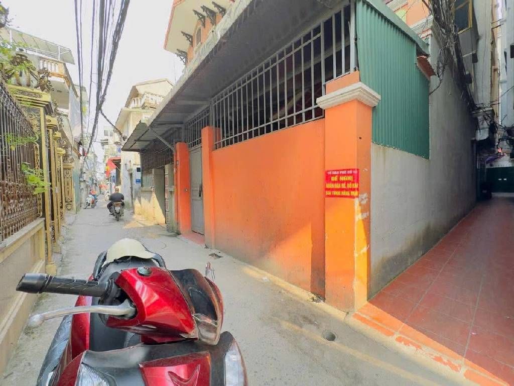 Bán nhà Tam Trinh - diện tích 63m2 3 tầng - LÔ GÓC - MẶT NGÕ Ô TÔ - giá 11,9 tỷ