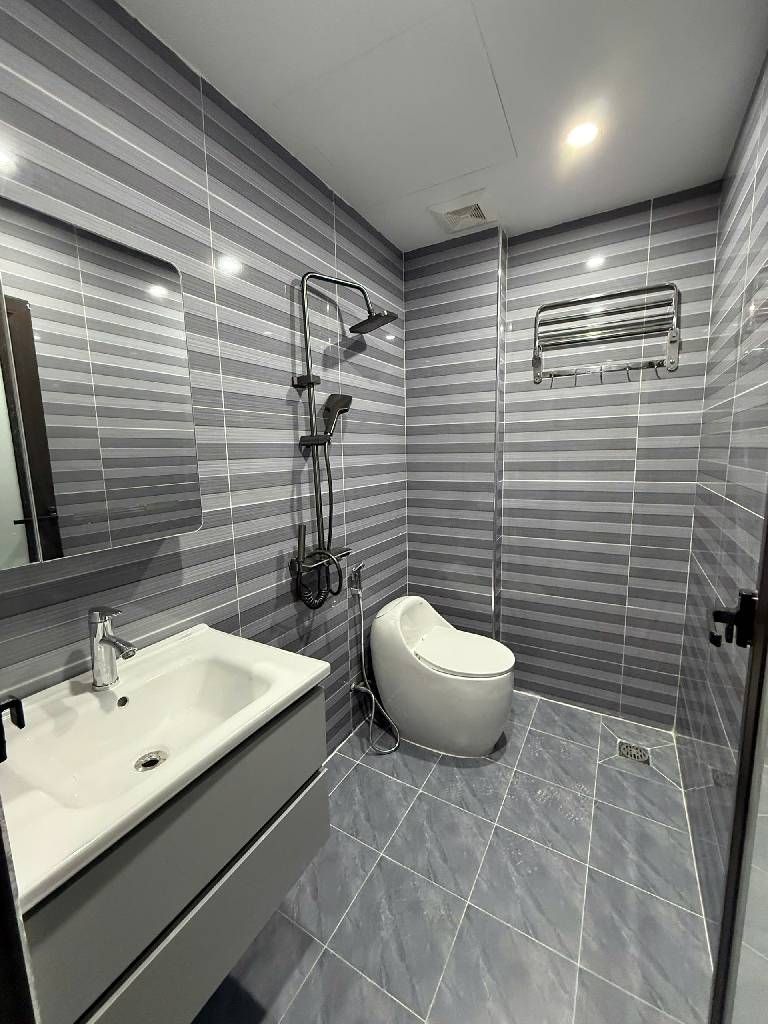 Bán nhà Tam Trinh - diện tích 51m2 5 tầng - Thang Máy - giá 12,9 tỷ