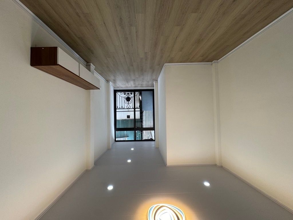 Bán nhà Hồng Mai - diện tích 25,5m2 5 tầng - Siêu phẩm nhà mới full nội thất đón Tết - giá 8,2 tỷ