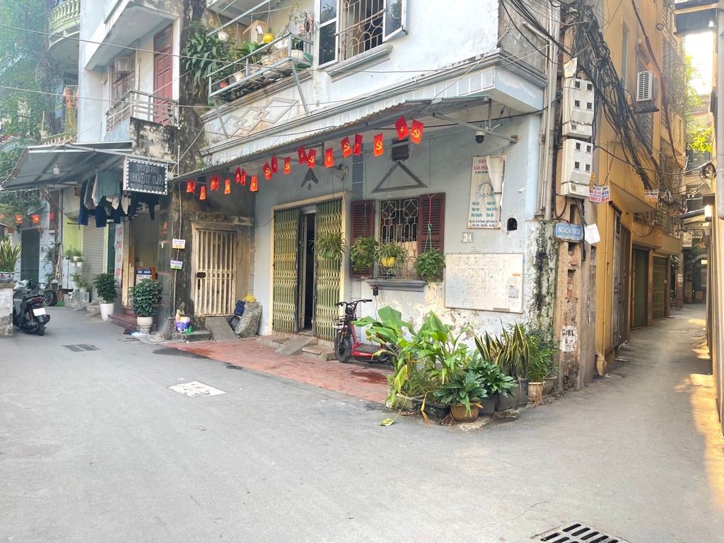 Bán nhà Đông Tác - diện tích 40m2 6 tầng - Nhà siêu đẹp, thiết kế hiện đại - giá 13,2 tỷ