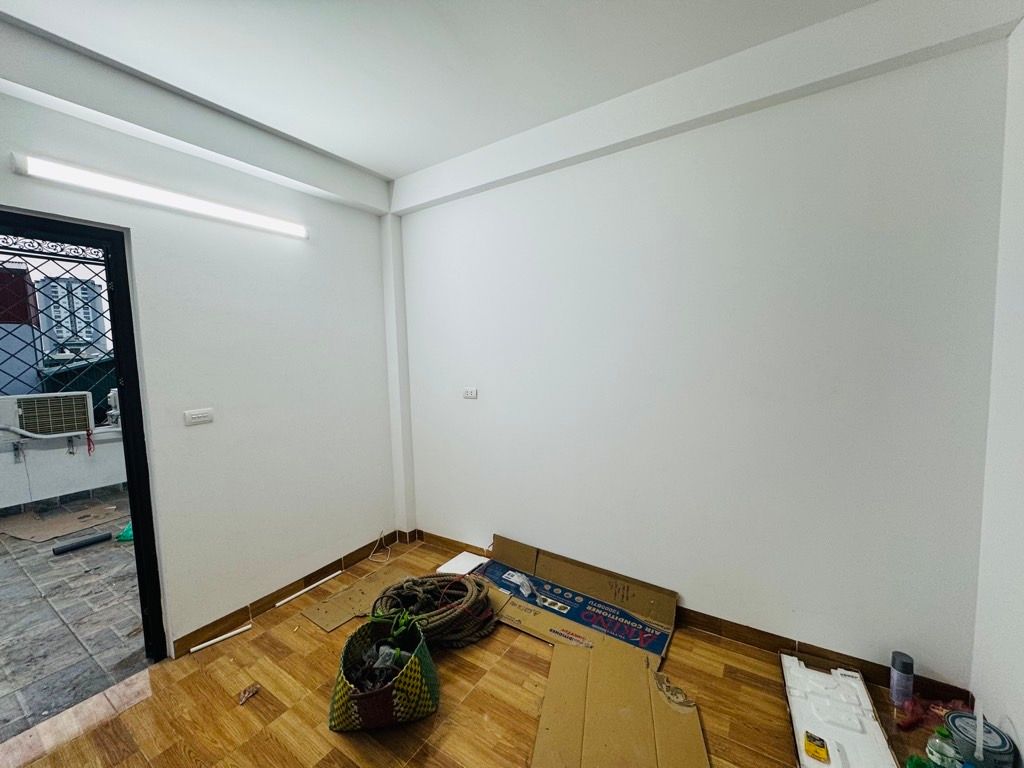 Bán nhà Minh Khai - diện tích 50m2 5 tầng - Thang máy - giá 13,5 tỷ