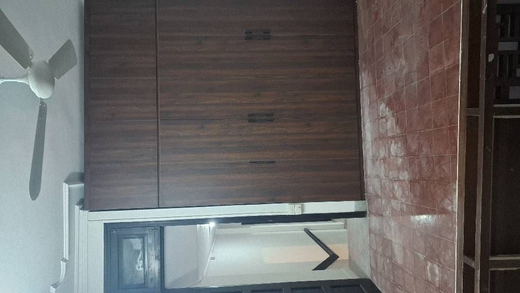 Bán nhà Kim Hoa - diện tích 74m2 4 tầng - Nhà thuộc trung tâm Quận Đống Đa, tiện ích bạt ngàn - giá 15 tỷ