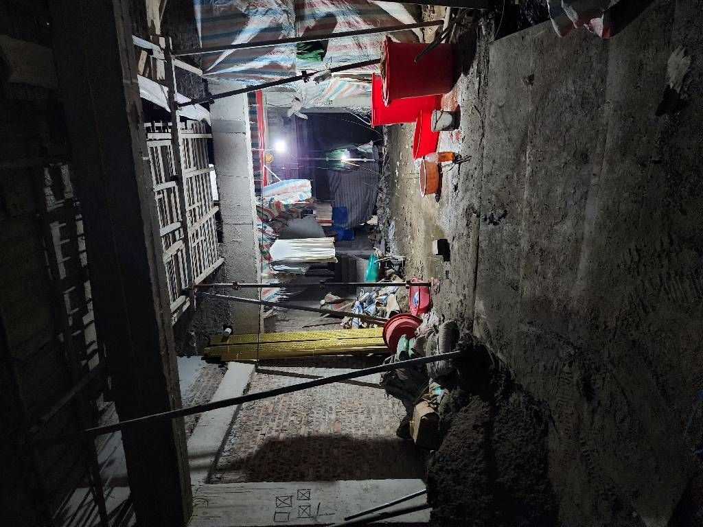 Bán nhà Bùi Xương Trạch - diện tích 70m2 7 tầng - Tòa căn hộ dịch vụ mới koong - giá 22,8 tỷ