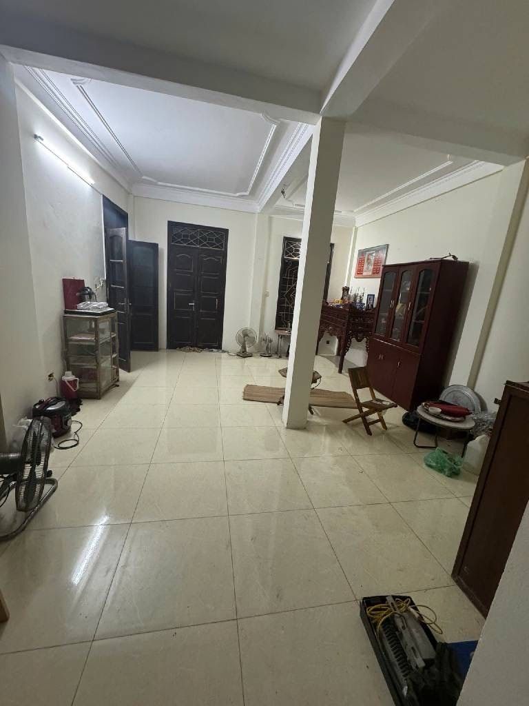 Bán nhà Ngõ Trại Cá - diện tích 48m2 4 tầng - Nhà dân xây chắc chắn - giá 10 tỷ