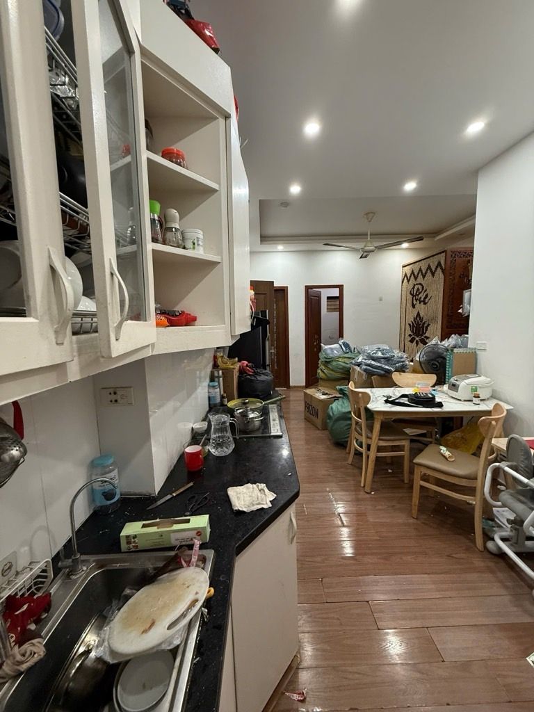 Bán nhà VP5 Linh Đàm - diện tích 58.3m2 23 tầng - Căn hộ VIP hướng Đông Nam - giá 5,2 tỷ