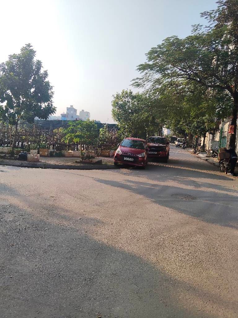 Bán nhà Hoàng Liệt - diện tích 60m2 1 tầng - Ô tô tải tránh - giá 21 tỷ