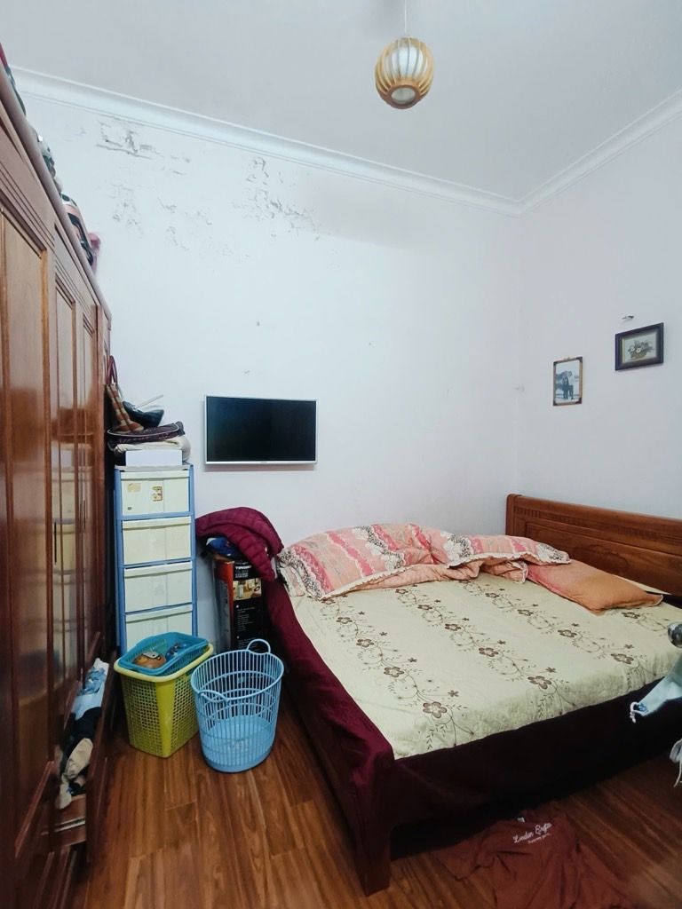 Bán nhà Hoàng Văn Thái - diện tích 42m2 3 tầng - Ô TÔ ĐỖ CỔNG - giá 11,8 tỷ