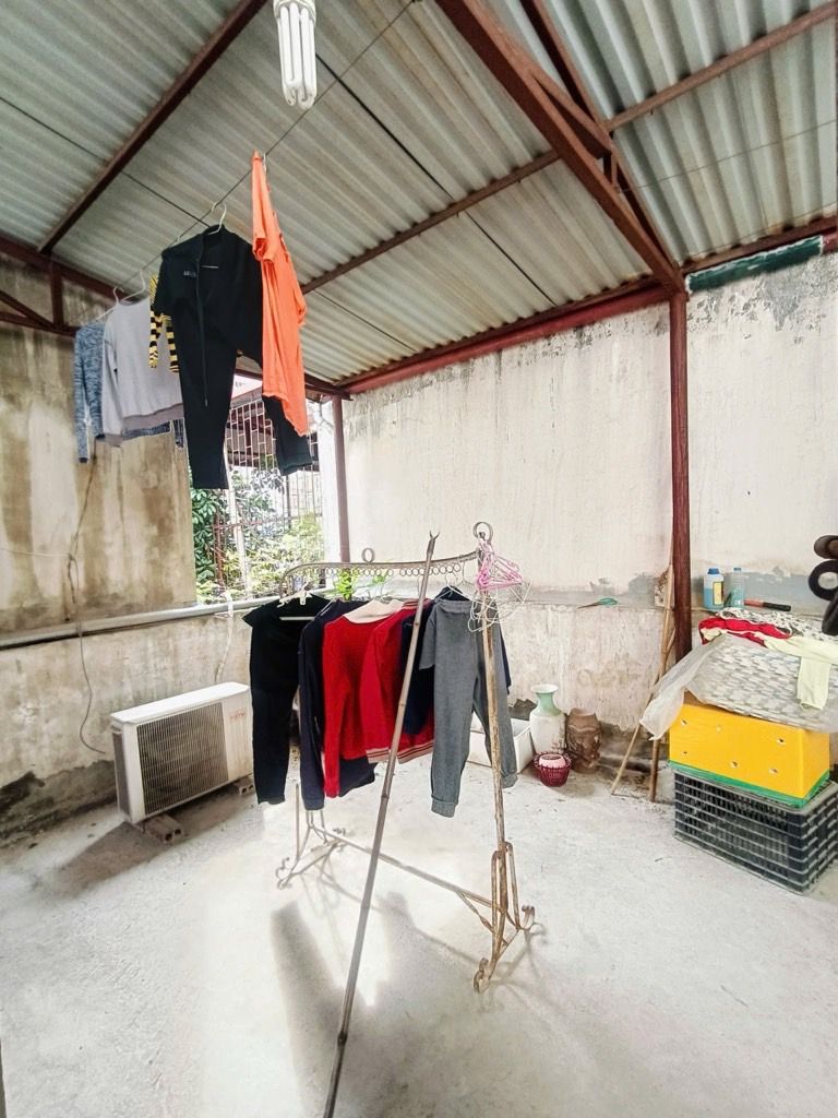 Bán nhà Hoàng Văn Thái - diện tích 42m2 3 tầng - Ô TÔ ĐỖ CỔNG - giá 11,8 tỷ