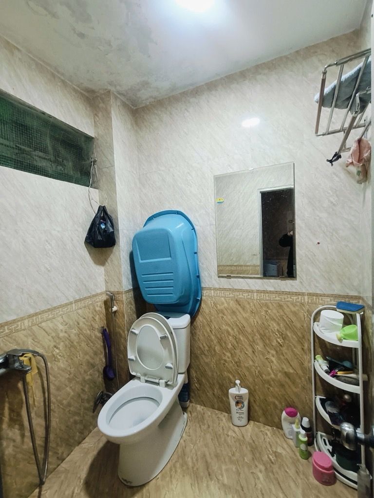 Bán nhà Hoàng Văn Thái - diện tích 42m2 3 tầng - Ô TÔ ĐỖ CỔNG - giá 11,8 tỷ