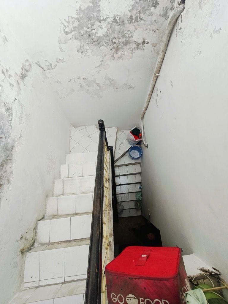 Bán nhà Hoàng Văn Thái - diện tích 42m2 3 tầng - Ô TÔ ĐỖ CỔNG - giá 11,8 tỷ