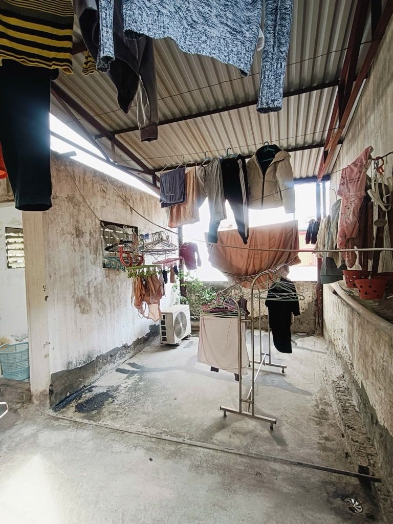 Bán nhà Hoàng Văn Thái - diện tích 42m2 3 tầng - Ô TÔ ĐỖ CỔNG - giá 11,8 tỷ