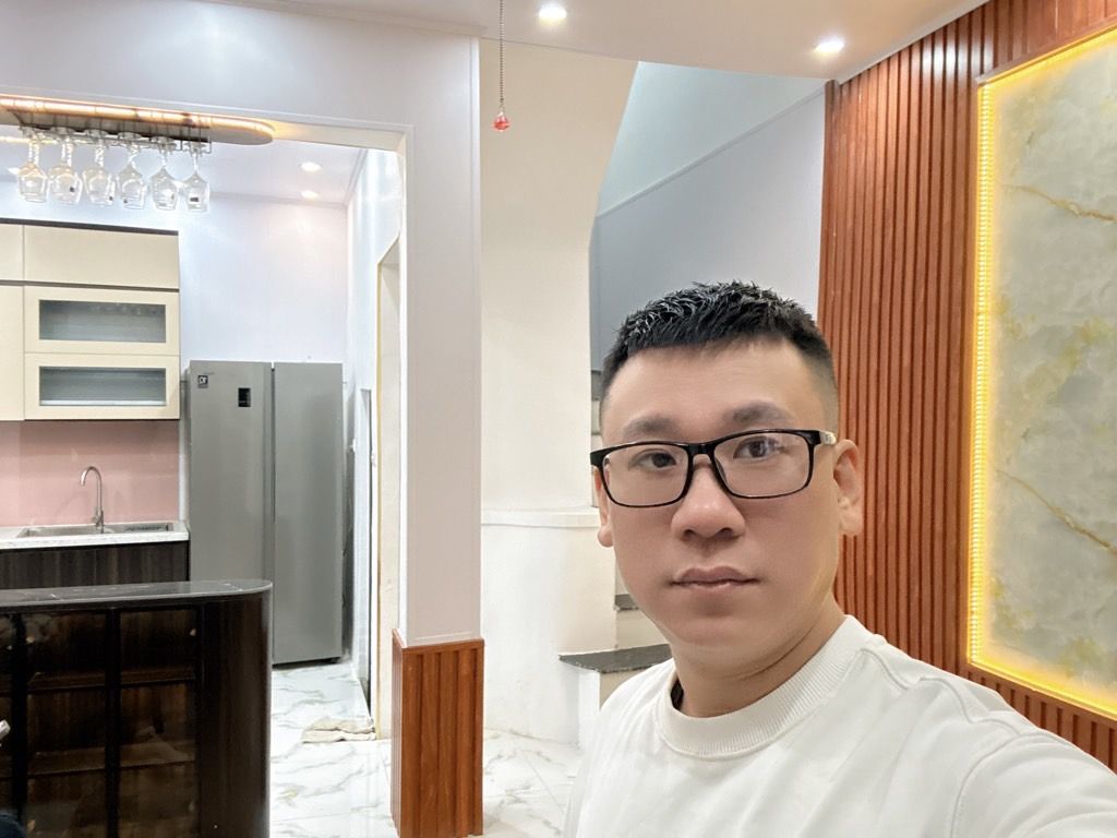 Bán nhà Kim Ngưu - diện tích 45.6m2 4 tầng - Ngõ nông, gần phố - giá 8,7 tỷ