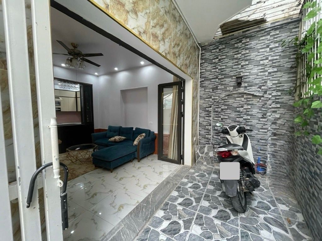 Bán nhà Kim Ngưu - diện tích 45.6m2 4 tầng - Ngõ nông, gần phố - giá 8,7 tỷ