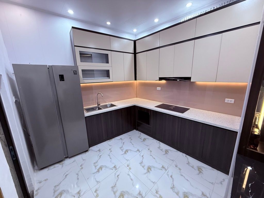 Bán nhà Kim Ngưu - diện tích 45.6m2 4 tầng - Ngõ nông, gần phố - giá 8,7 tỷ