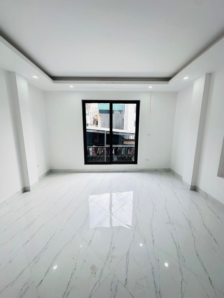 Bán nhà Thúy Lĩnh - diện tích 30m2 6 tầng - ô tô tránh - giá 7,4 tỷ