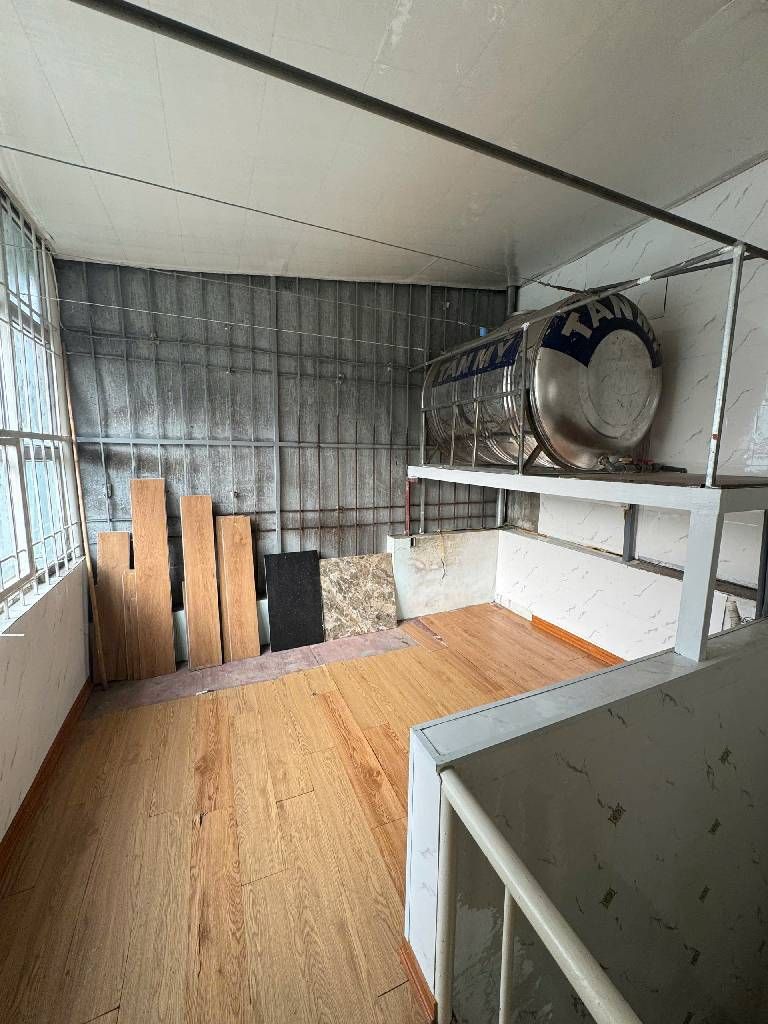 Bán nhà Bùi Xương Trạch - diện tích 23,8m2 3 tầng - ngõ 3 gác - giá 3,25 tỷ