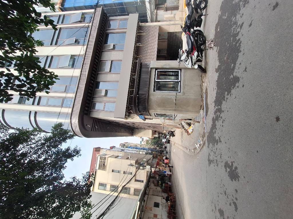 Bán nhà Nguyễn Xiển - diện tích 27.2m2 2 tầng - Nhà đẹp ở ngay - giá 1,6 tỷ