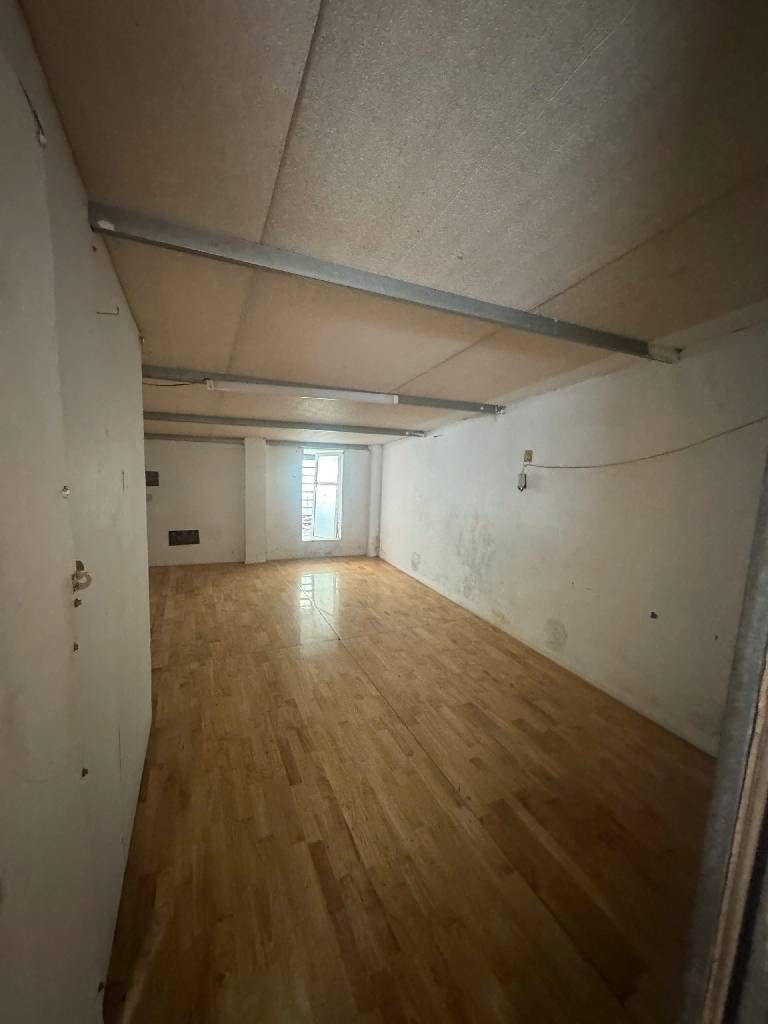 Bán nhà Nguyễn Xiển - diện tích 27.2m2 2 tầng - Nhà đẹp ở ngay - giá 1,6 tỷ