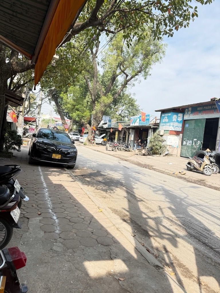 Bán nhà Thuý Lĩnh - diện tích 144m2 2 tầng - Mặt phố hiếm nhà bán - giá 16 tỷ