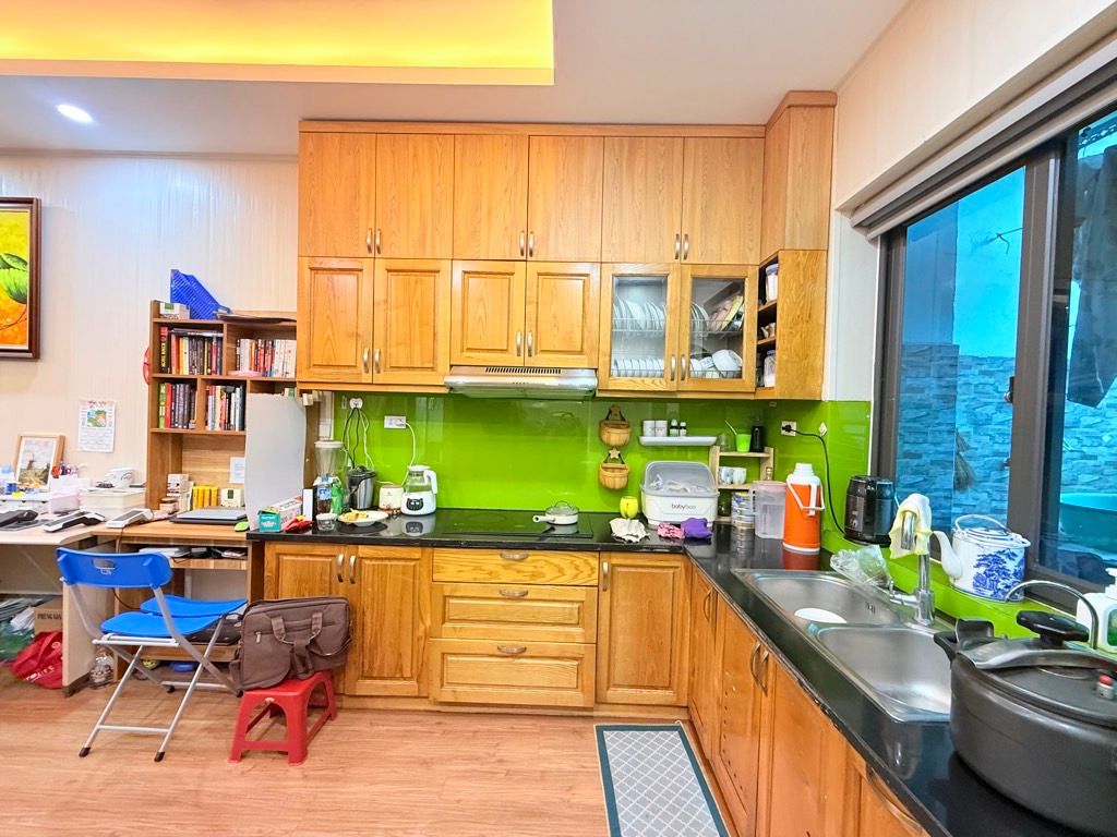 Bán nhà Nguyễn Xiển - diện tích 59.6m2 1 tầng - Ô TÔ - giá 5,7 tỷ