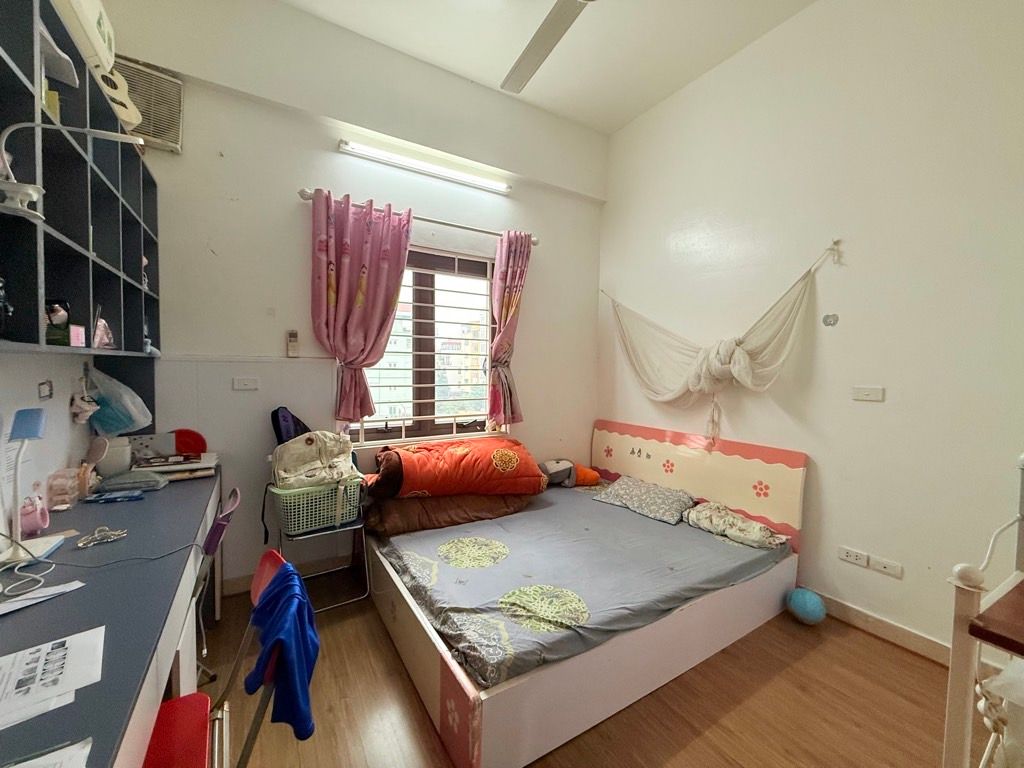 Bán nhà Nguyễn Xiển - diện tích 59.6m2 1 tầng - Ô TÔ - giá 5,7 tỷ