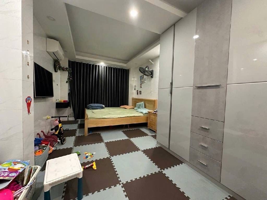 Bán nhà Văn Chương - diện tích 44m2 5 tầng - hiếm nhà bán - giá 12,5 tỷ