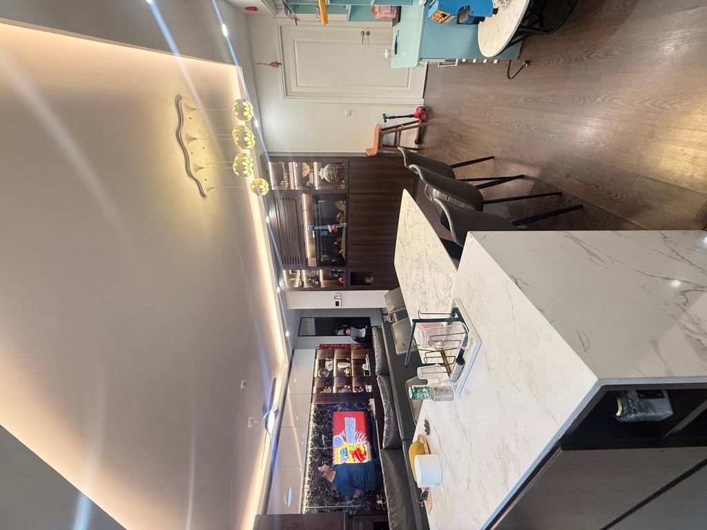 Bán nhà Minh Khai - diện tích 97.3m2 1 tầng - Lô góc - giá 11,9 tỷ