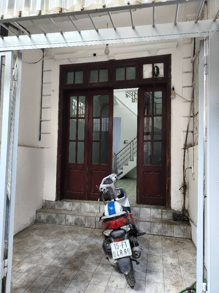 Bán nhà Thúy Lĩnh - diện tích 35.2m2 3 tầng - nhà 3 tầng căn góc mặt ngách ô tô lùi cửa - giá 5,3 tỷ