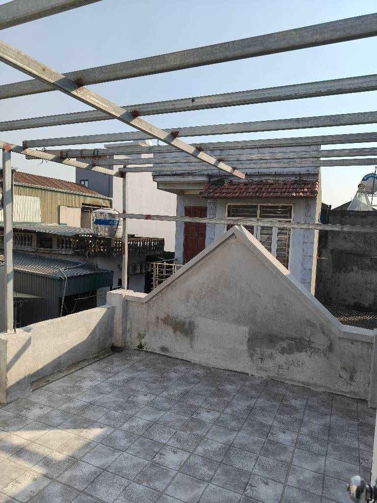 Bán nhà Thúy Lĩnh - diện tích 35.2m2 3 tầng - nhà 3 tầng căn góc mặt ngách ô tô lùi cửa - giá 5,3 tỷ