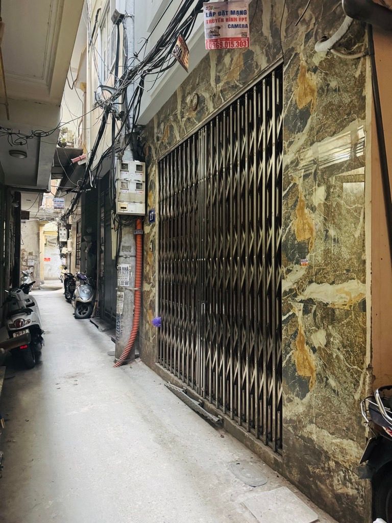 Bán nhà Văn Hương - diện tích 35m2 5 tầng - MẶT NGÕ KINH DOANH - giá 10,5 tỷ