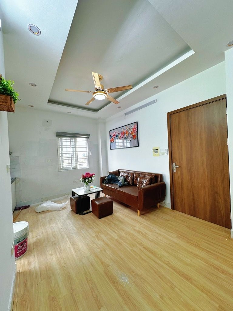 Bán nhà Khương Đình - diện tích 46m2 7 tầng - Lô góc, thang máy - giá 2,35 tỷ