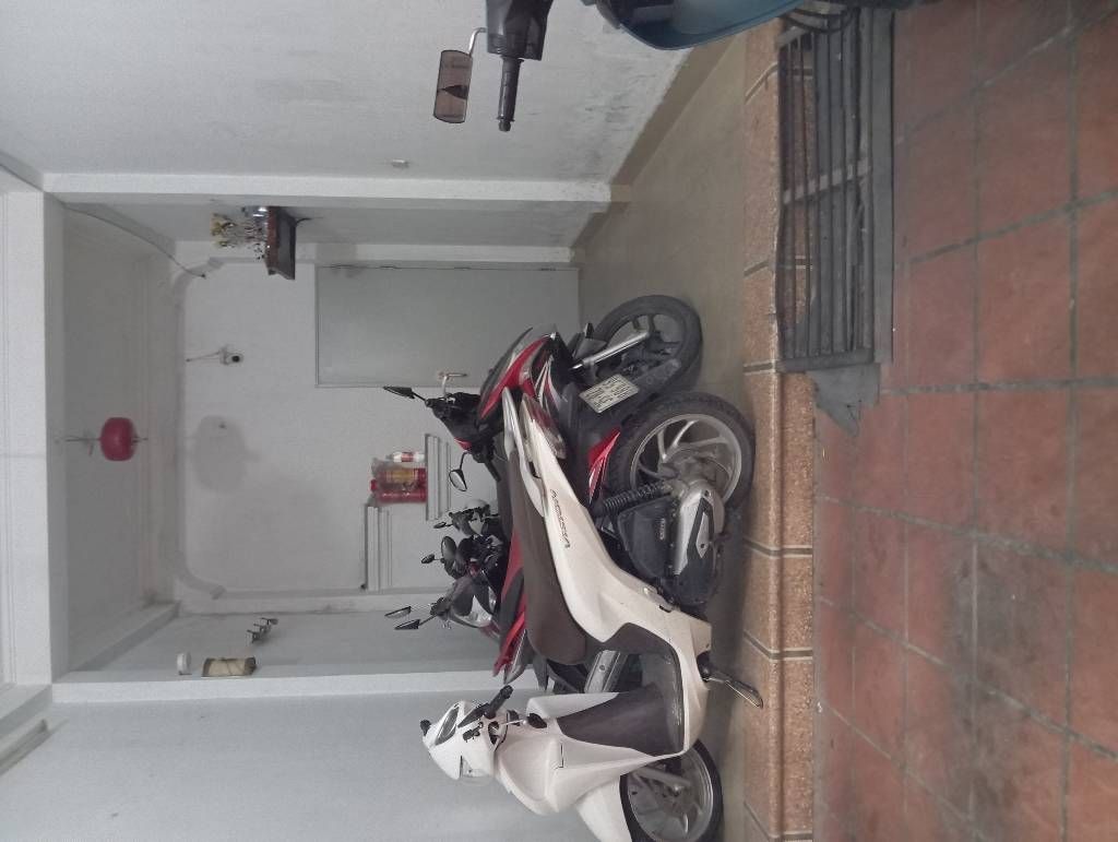 Bán nhà Nguyễn Huy Tưởng - diện tích 54m2 5 tầng - Lô góc 3 thoáng - giá 18,7 tỷ