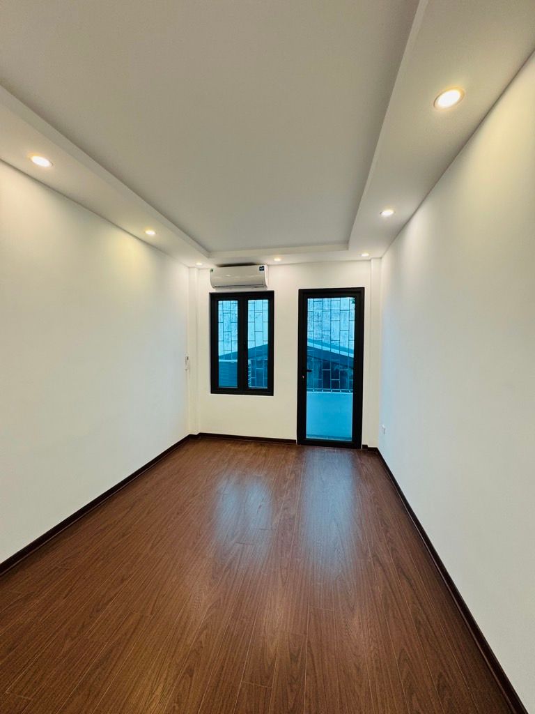 Bán nhà Tân Khai - diện tích 22m2 4 tầng - Ô tô tránh 30m - giá 5,8 tỷ