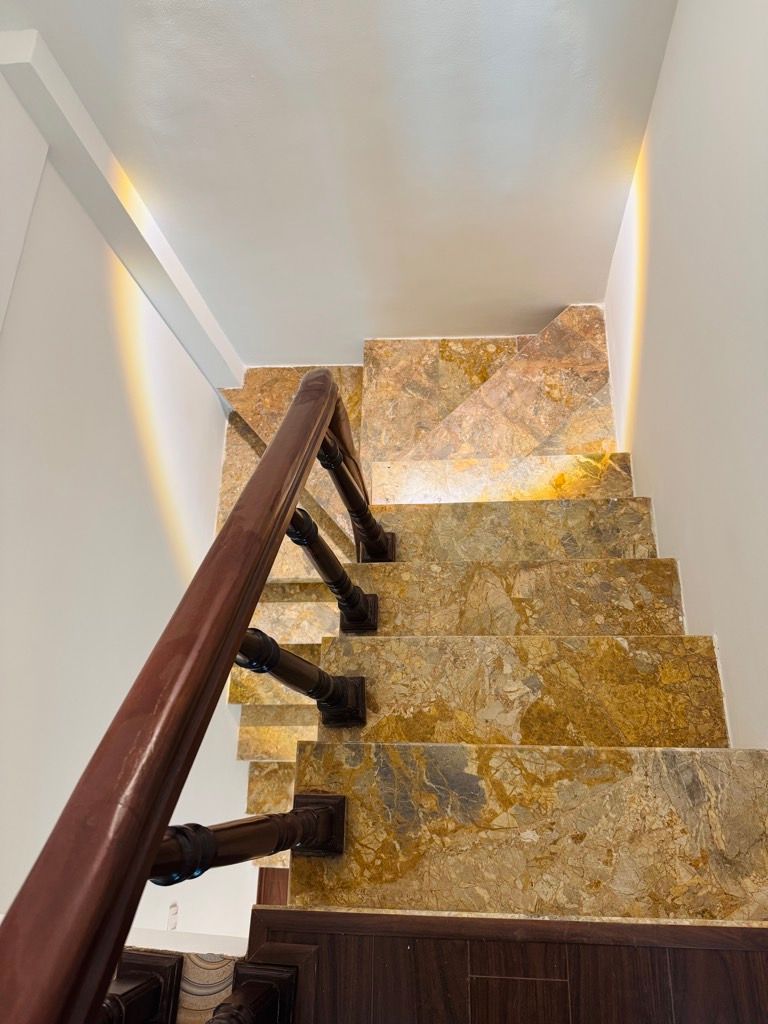 Bán nhà Tân Khai - diện tích 22m2 4 tầng - Ô tô tránh 30m - giá 5,8 tỷ