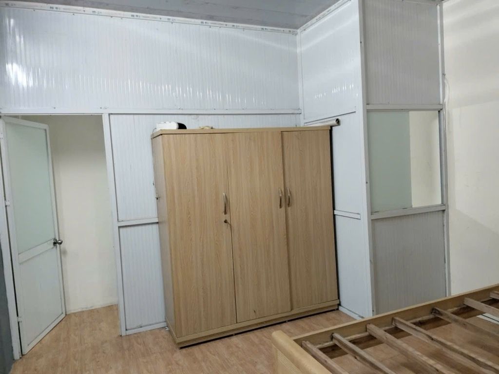 Bán nhà Đại Từ - diện tích 30m2 2 tầng - Nhà không sổ nằm trong xóm mới - giá 2,6 tỷ