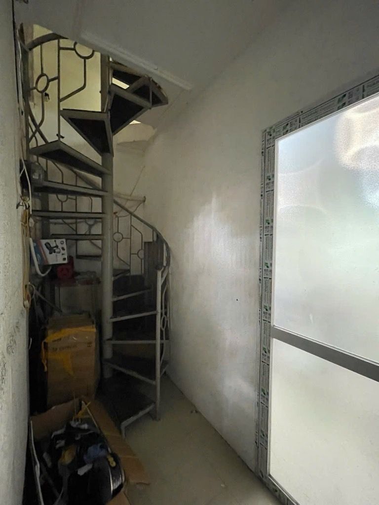 Bán nhà Đặng Tiến Đông - diện tích 17,5m2 5 tầng - Nhà 3 mặt thoáng, vỉa hè hai bên - giá 9,4 tỷ