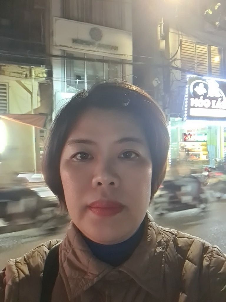 Bán nhà Đặng Tiến Đông - diện tích 17,5m2 5 tầng - Nhà 3 mặt thoáng, vỉa hè hai bên - giá 9,4 tỷ