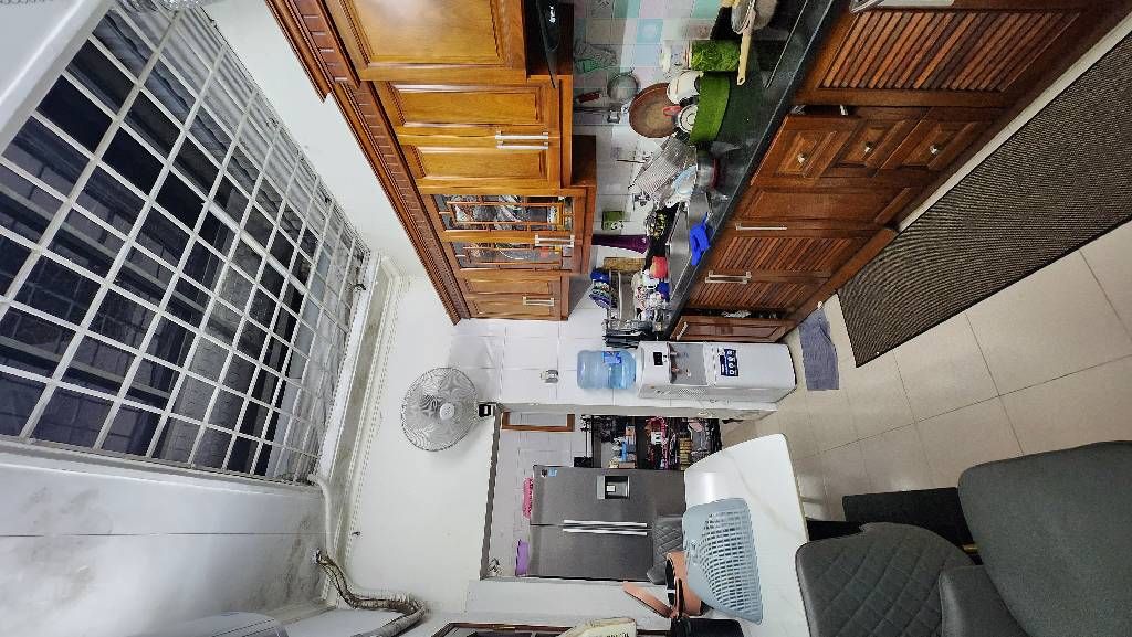 Bán nhà Thái Hà - diện tích 89m2 1 tầng - ô tô tránh - giá 11,9 tỷ