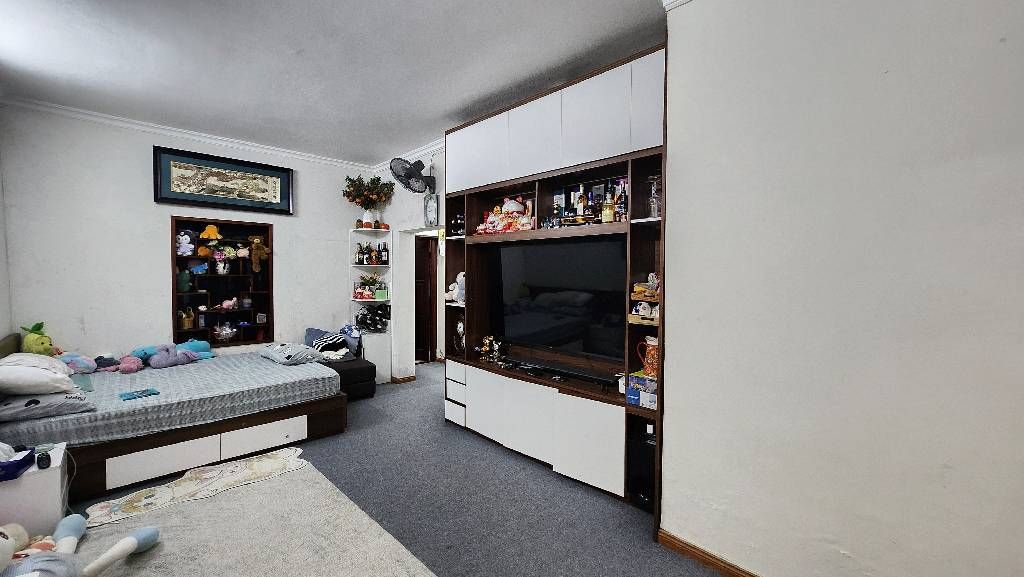 Bán nhà Thái Hà - diện tích 89m2 1 tầng - ô tô tránh - giá 11,9 tỷ