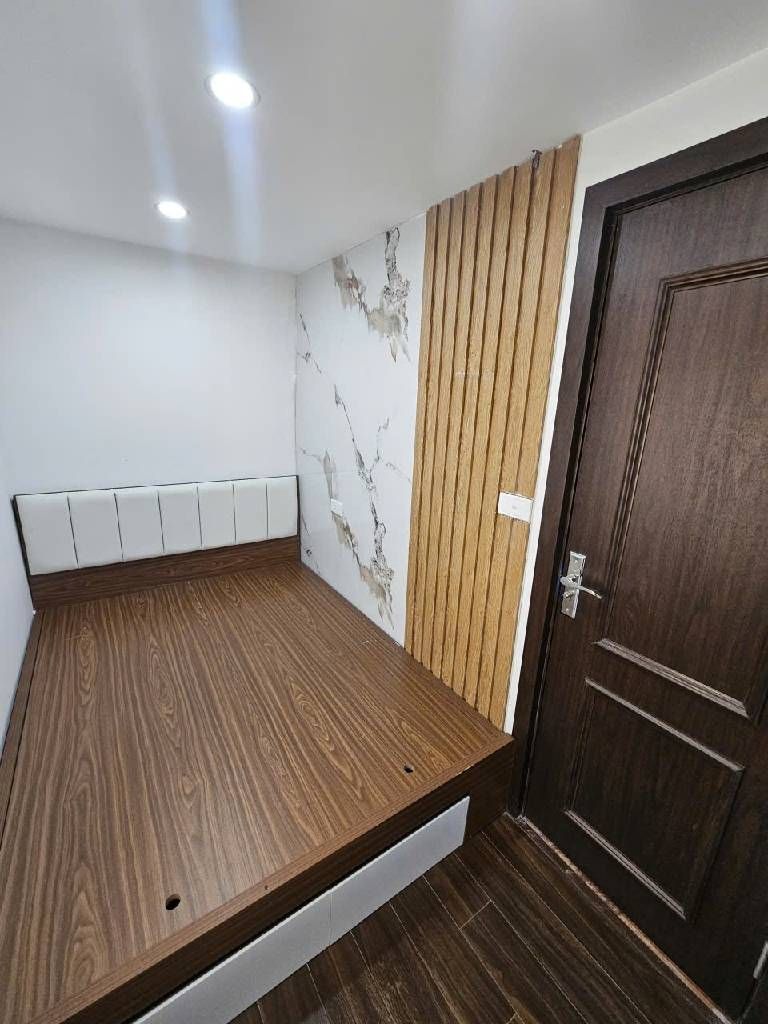 Bán nhà Triều Khúc - diện tích 55m2 3 tầng - Lô góc, ô tô đỗ chân cầu thang - giá 2,95 tỷ