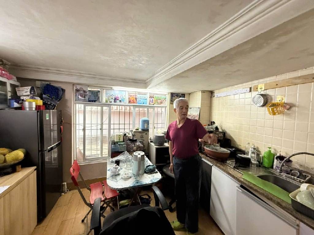 Bán nhà Trung Tả - diện tích 15,4m2 5 tầng - 3 mặt thoáng - giá 4,79 tỷ