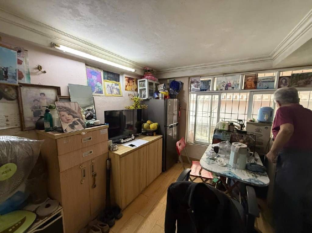 Bán nhà Trung Tả - diện tích 15,4m2 5 tầng - 3 mặt thoáng - giá 4,79 tỷ