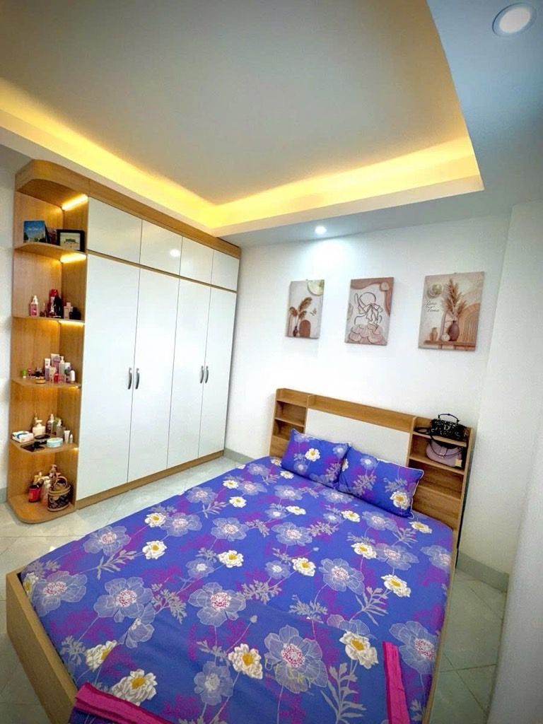 Bán nhà Văn Hương - diện tích 50m2 1 tầng - Đẹp như khách sạn mini - giá 2,4 tỷ