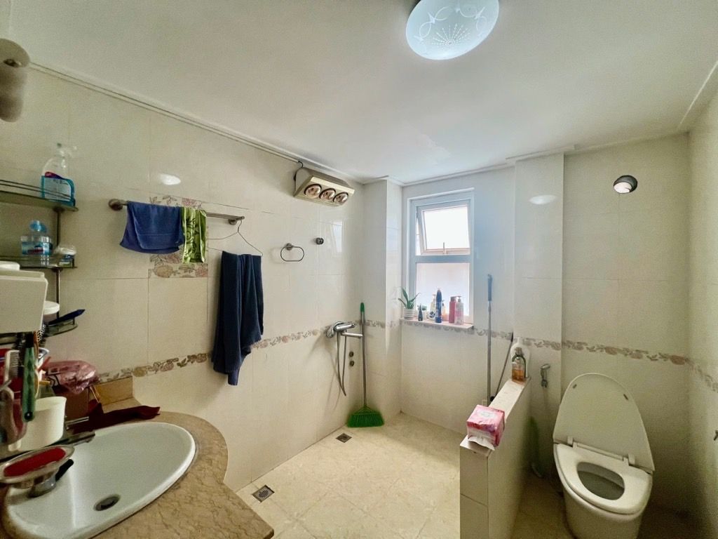 Bán nhà Khương Trung - diện tích 52.6m2 4 tầng - LÔ GÓC 2 THOÁNG - giá 15 tỷ